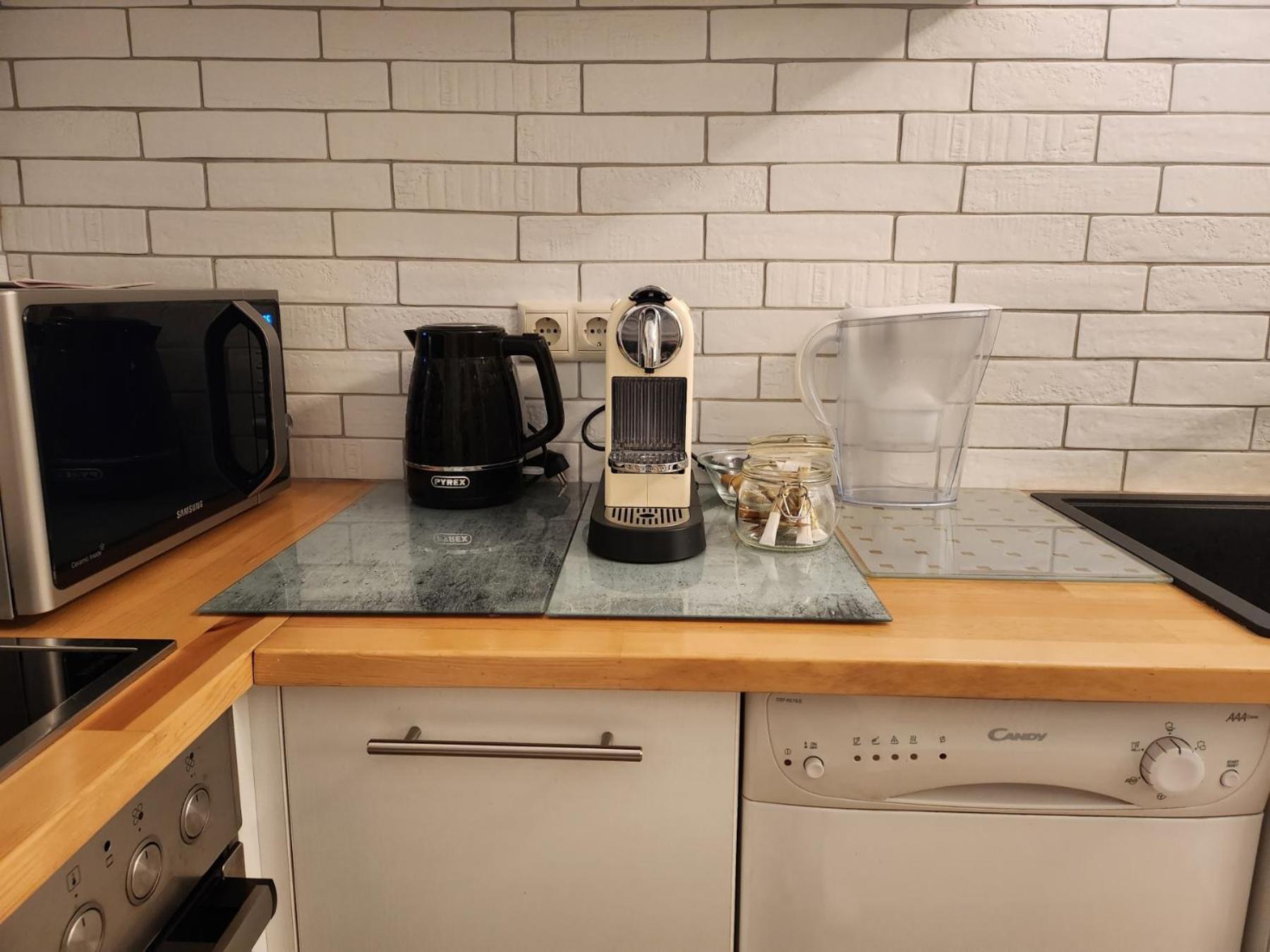 אתונה Alimos Marina Beach Apartment מראה חיצוני תמונה