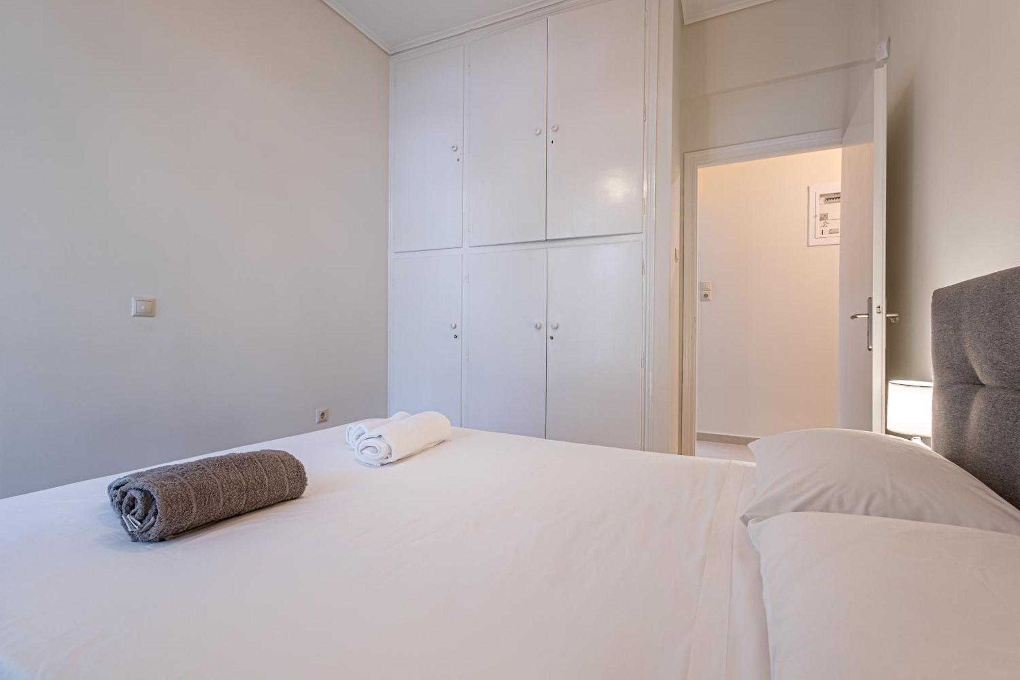 אתונה Alimos Marina Beach Apartment מראה חיצוני תמונה