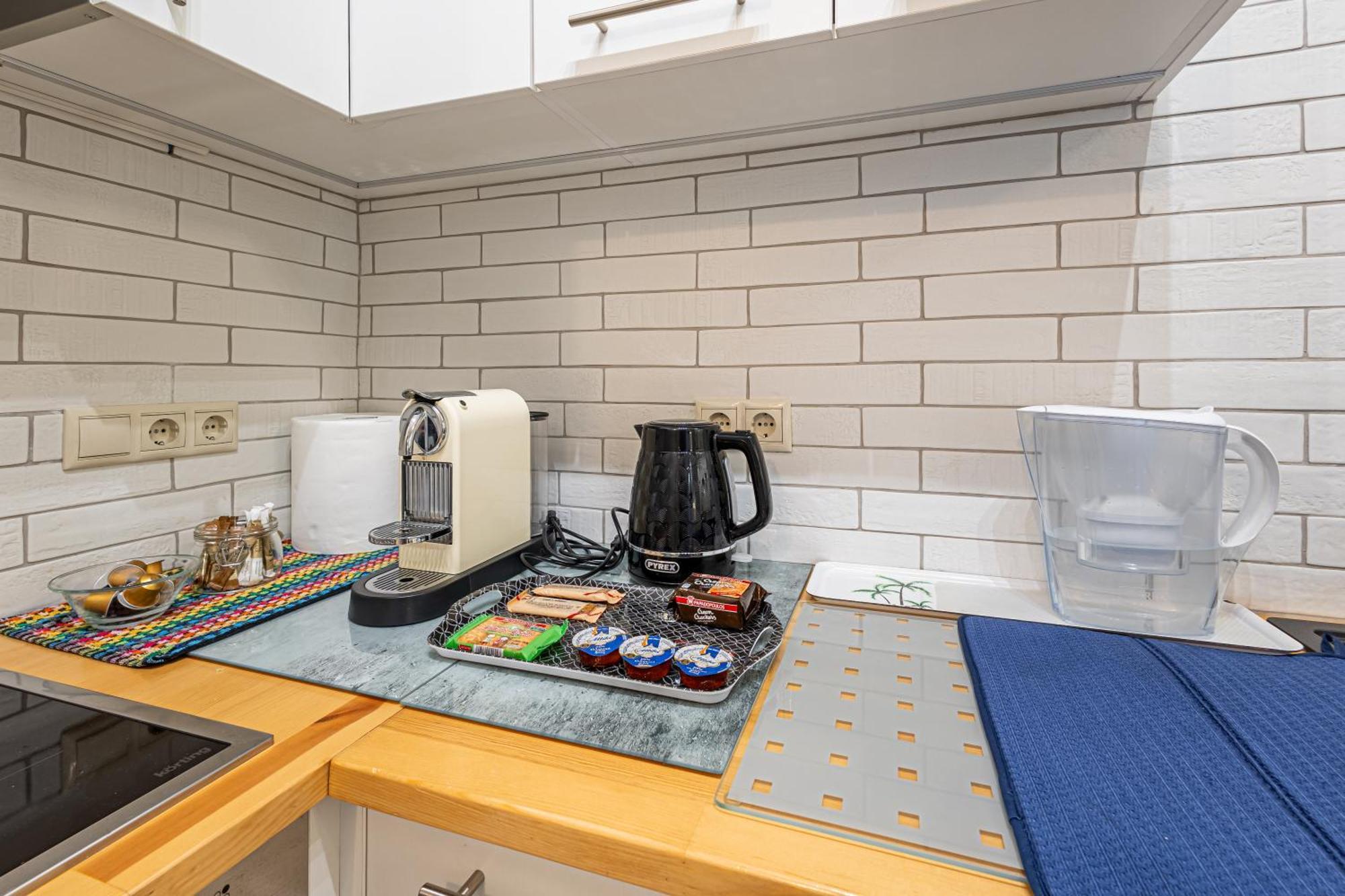 אתונה Alimos Marina Beach Apartment מראה חיצוני תמונה